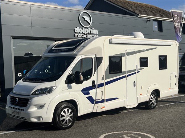 Swift Escape 694
